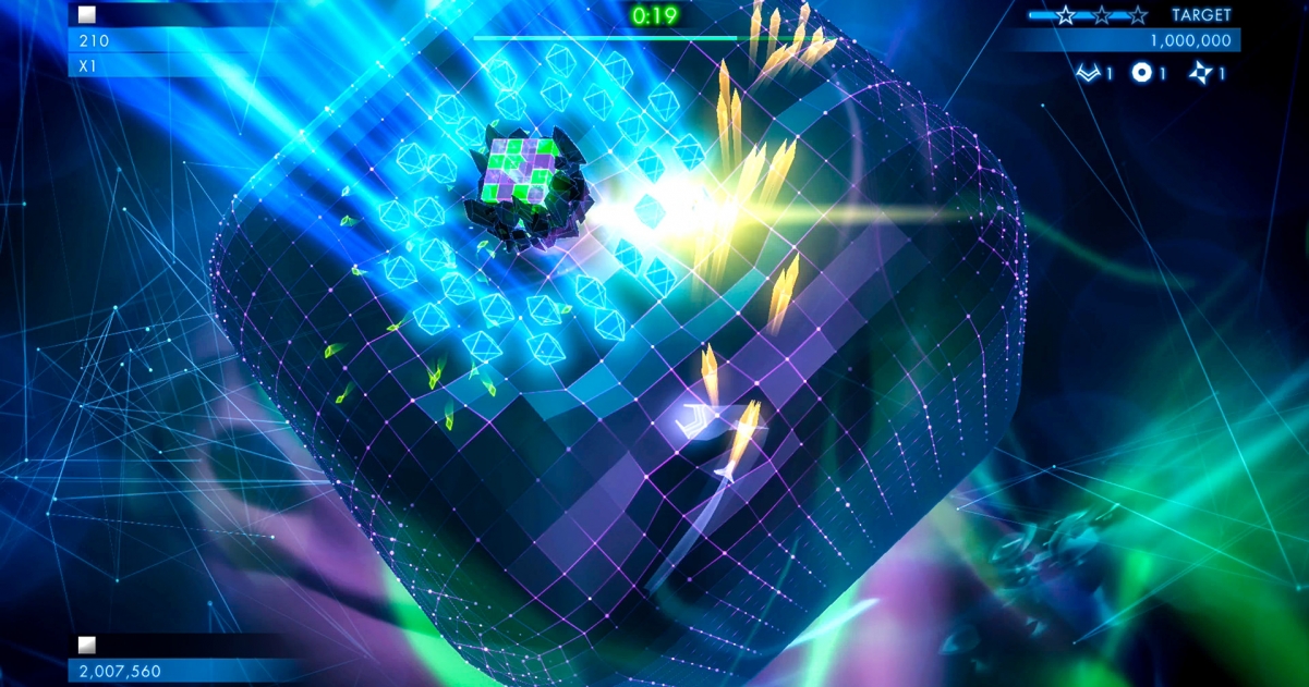 Retro Evolved Geometry Wars GameGrin