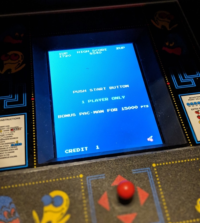 00100dPORTRAIT 00100 BURST20181107193133356 COVER3