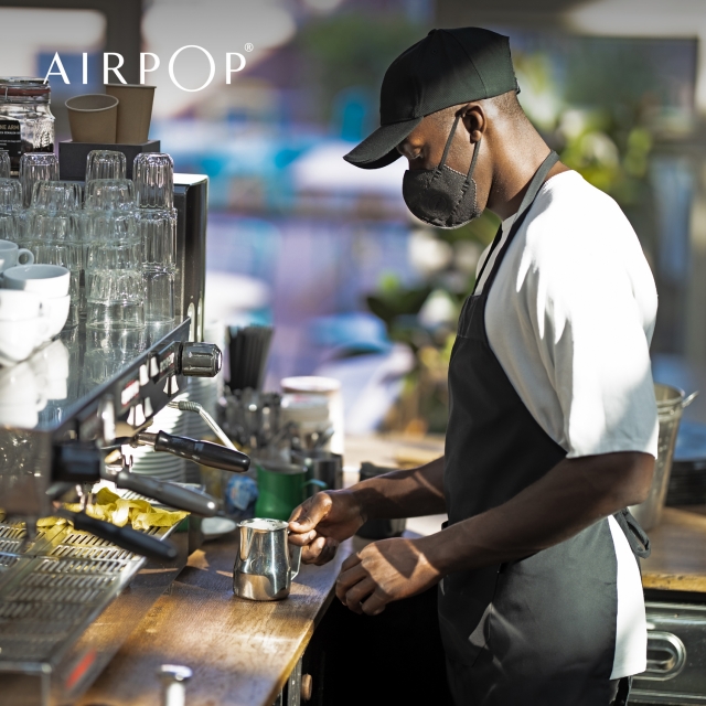 PocketMaskBlackLifestlye