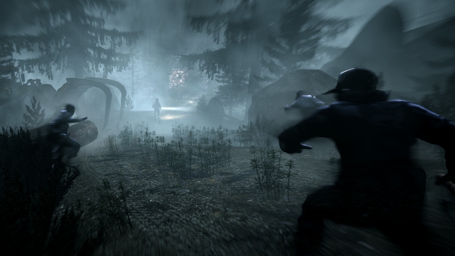 Alan Wake cinematic shot surrounded by enemies screenshot 1