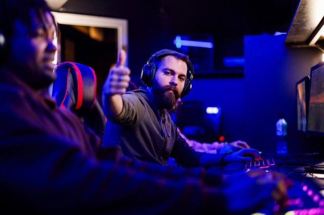 Dominate Global Playtime 1