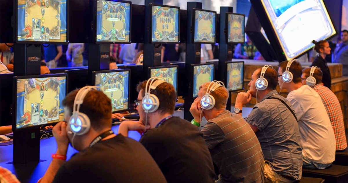 Top 5 Most CompetitivelyPlayed eSports GameGrin