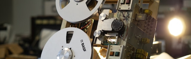 Soundtracks of Fortune: How Music Affects Your Online Gaming Experience