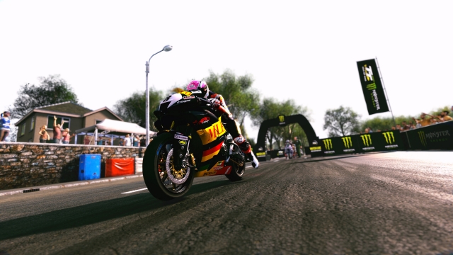 tt-isle-of-man-ride-on-the-edge-3-screenshot-1